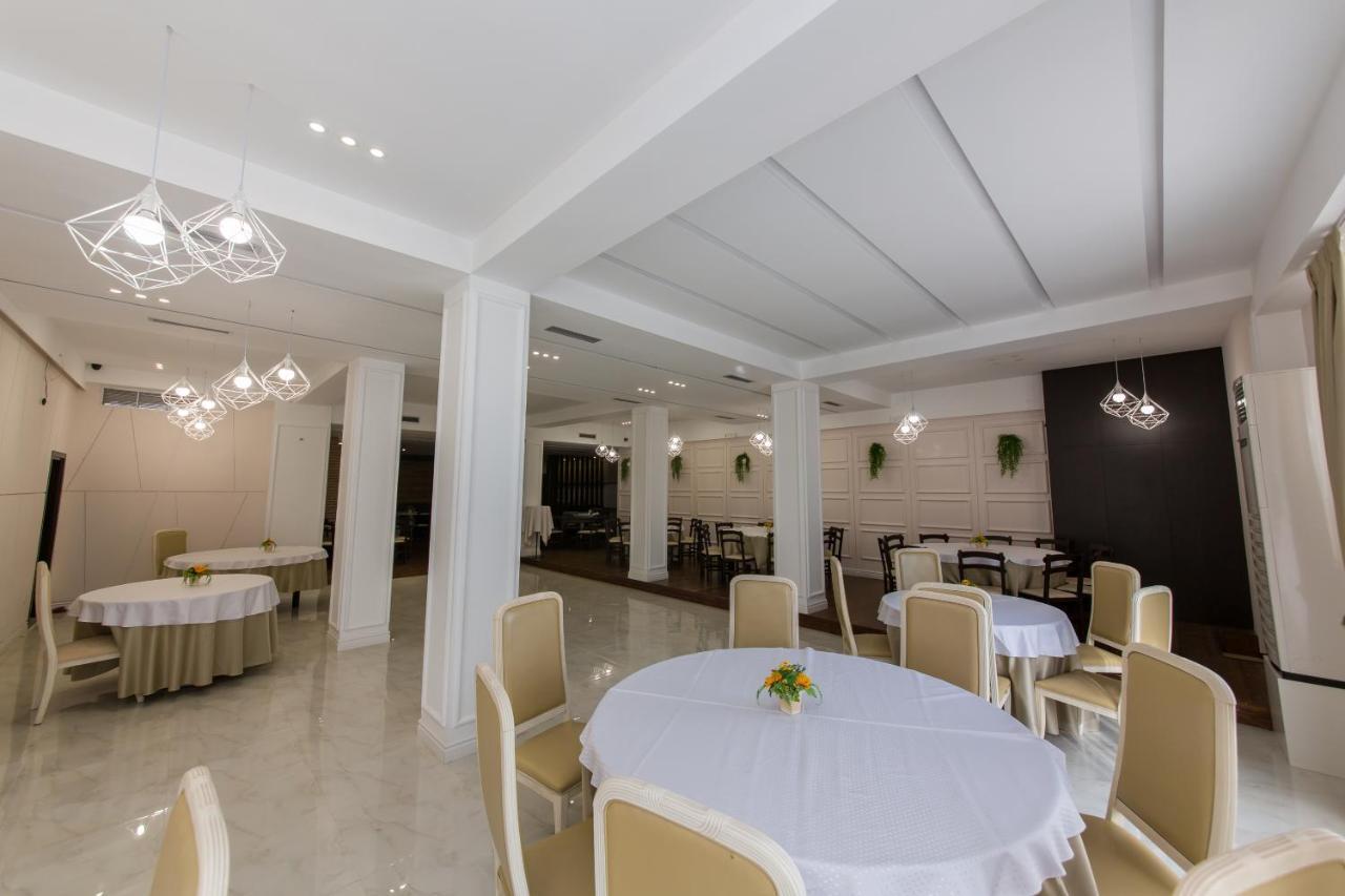 Hotel Denver Tirana Eksteriør billede