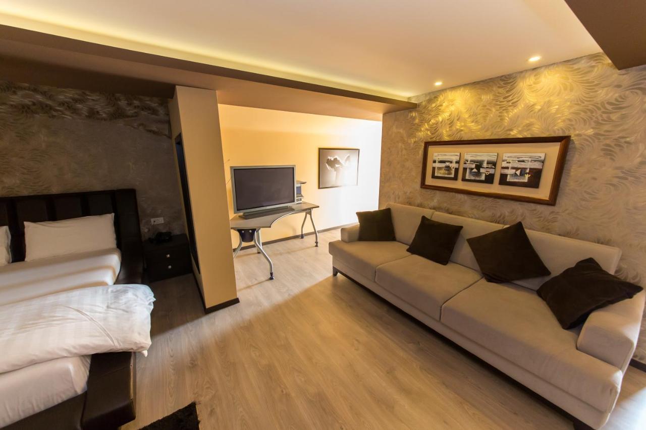 Hotel Denver Tirana Eksteriør billede