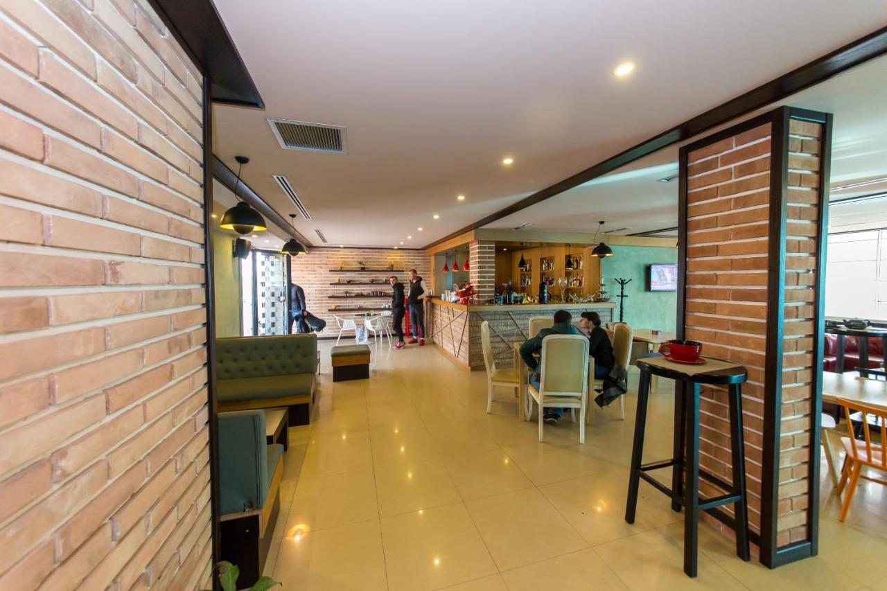 Hotel Denver Tirana Eksteriør billede