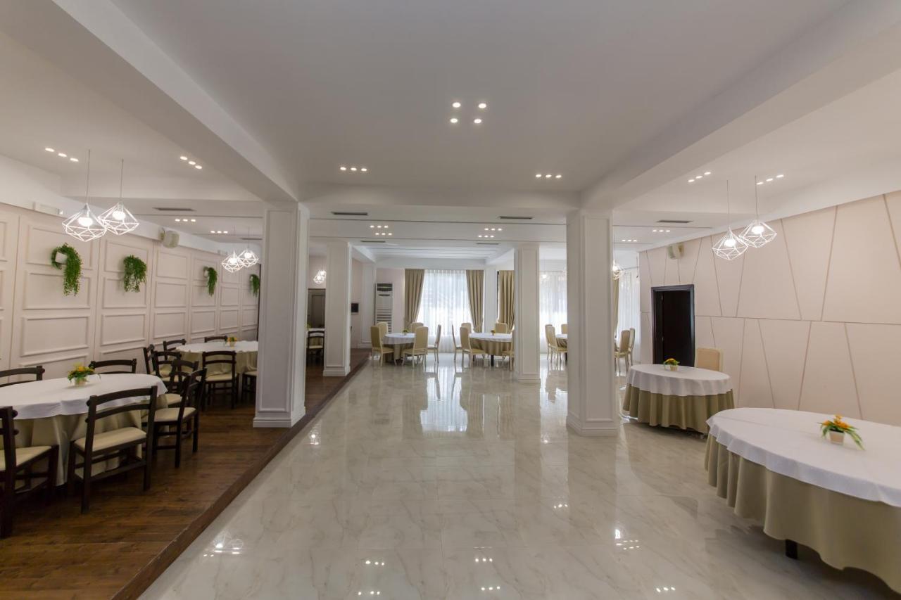 Hotel Denver Tirana Eksteriør billede